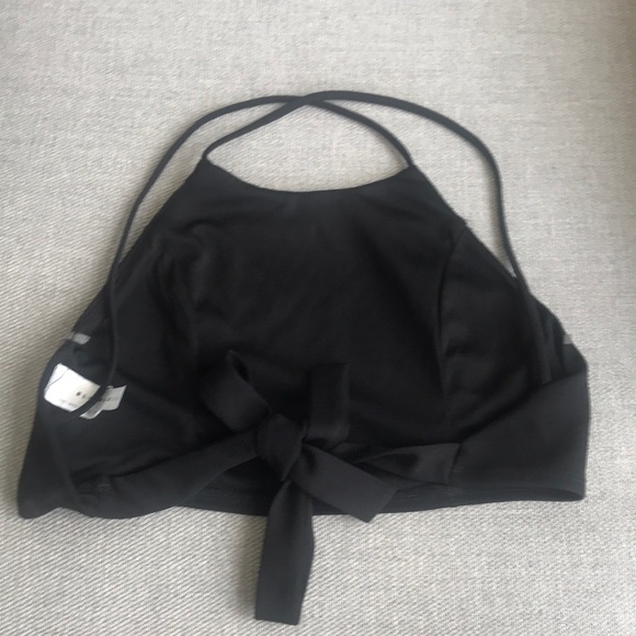 Black Halter Crop Top Open Back - Picture 2 of 3